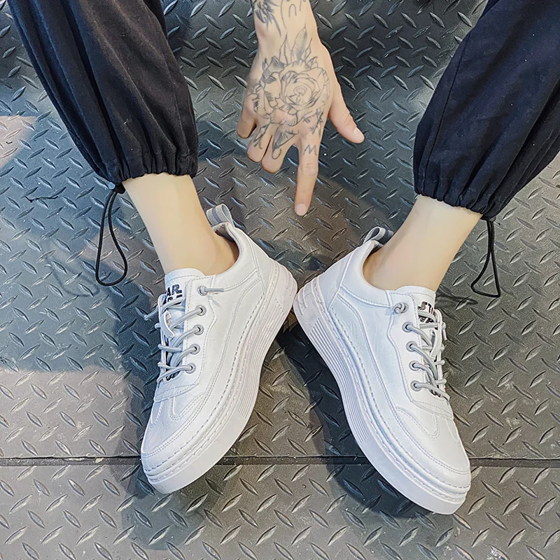 Men Casual Shoes Thick Bottom Outdoor Comfortable Breathable Shoes Mesh Sneakers Male Light White Non-slip Flat Adult Shoes
Men Casual Shoes Thick Bottom Outdoor Comfortable Breathable Shoes Mesh Sneakers Male Light White Non-slip Flat Adult Shoes
