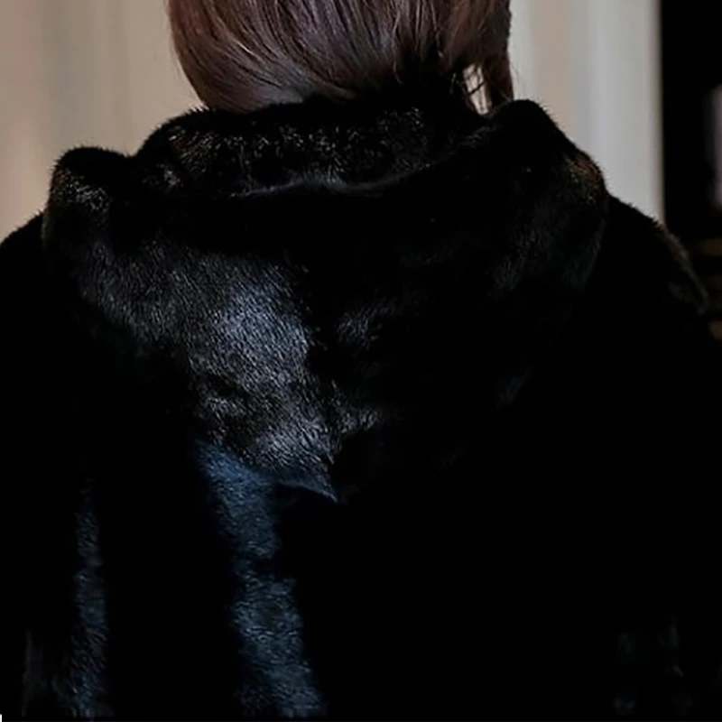 2020winter new whole mink fur coat women's long section fashion simple with hooded cross drain fur coat
2020winter new whole mink fur coat women's long section fashion simple with hooded cross drain fur coat