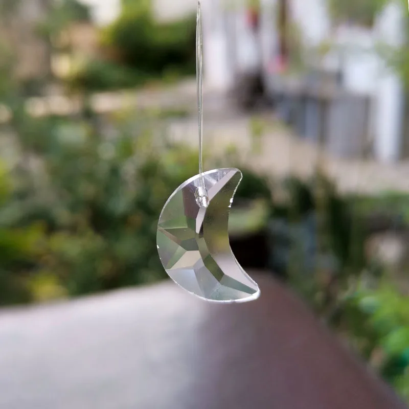 Crystal Decoration 20mm Moon Suncatcher Prism Hanging Pendant Chandelier Parts 1 Hole Glass Lamp Beads Accessories Garland
Crystal Decoration 20mm Moon Suncatcher Prism Hanging Pendant Chandelier Parts 1 Hole Glass Lamp Beads Accessories Garland