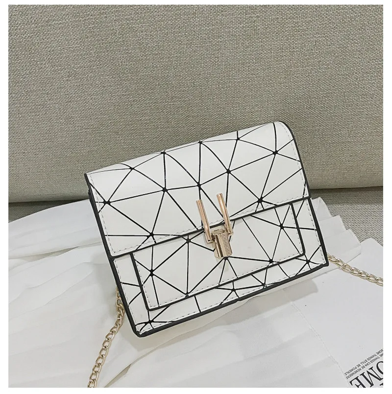 2021 Brand Fashion Women's Designer Crossbody Bag Fashion Casual Small Square Bag Wild Crossbody Bags Solid Color High Quality
2021 Brand Fashion Women's Designer Crossbody Bag Fashion Casual Small Square Bag Wild Crossbody Bags Solid Color High Quality