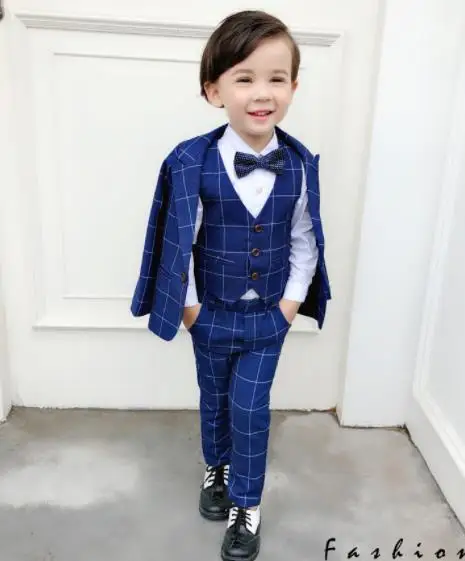 Formal 3PCS Kids Plaid Wedding Boys Blazer Suit Brand Flower Boys Formal Tuxedos School party Suit Kids Winter Clothing Set 2-12
Formal 3PCS Kids Plaid Wedding Boys Blazer Suit Brand Flower Boys Formal Tuxedos School party Suit Kids Winter Clothing Set 2-12