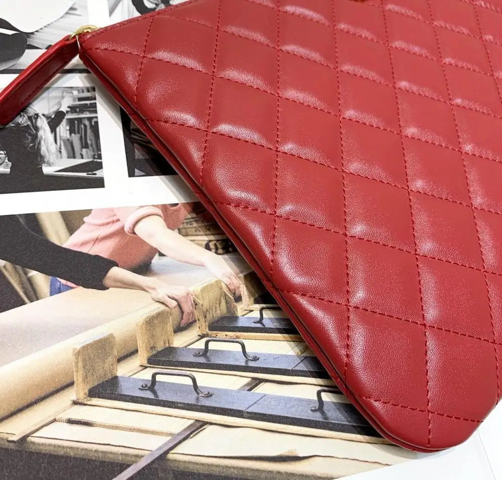 Fantastic 2020 genuine Leather Luxury Fashion Handbags Women bag Runway For Female Ladies Europe Brand
Fantastic 2020 genuine Leather Luxury Fashion Handbags Women bag Runway For Female Ladies Europe Brand