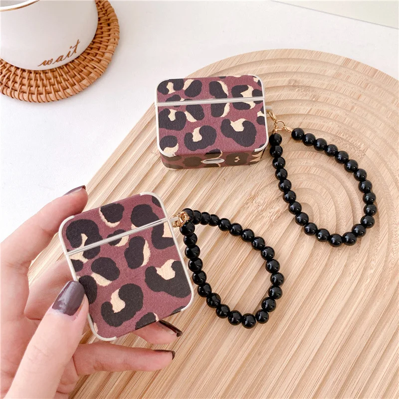 PU Leather Leopard Pearl Bracelet Apple AirPods 1 / 2 / 3 Pro Case Cover IPhone Earbuds Accessories Airpod Case Air Pods Case
PU Leather Leopard Pearl Bracelet Apple AirPods 1 / 2 / 3 Pro Case Cover IPhone Earbuds Accessories Airpod Case Air Pods Case