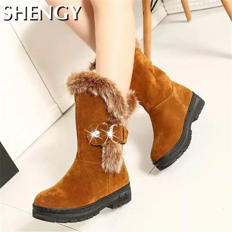 Winter New Women Boots Flock Solid Color Zipper Ladies Snow Shoes Non-Slip Platform Shoes Sweet Mid-Calf Boots for Females
Winter New Women Boots Flock Solid Color Zipper Ladies Snow Shoes Non-Slip Platform Shoes Sweet Mid-Calf Boots for Females