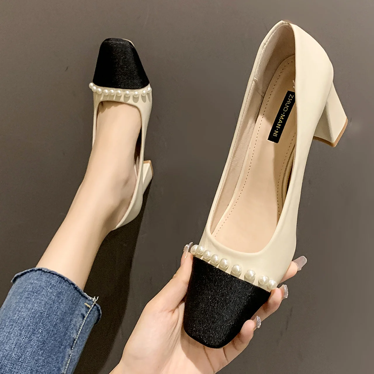 Women's high heels thick heel single shoes fashion square head pump sandals ladies party dress shoes autumn Zapatillas Mujer
Women's high heels thick heel single shoes fashion square head pump sandals ladies party dress shoes autumn Zapatillas Mujer