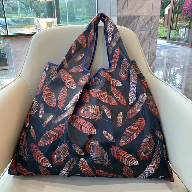 Large Shopping Bags Reusable Ladies Handbags Travel Shoulder Bags Foldable Portable Fashion Pocket Storage Bags Tote Bag
Large Shopping Bags Reusable Ladies Handbags Travel Shoulder Bags Foldable Portable Fashion Pocket Storage Bags Tote Bag