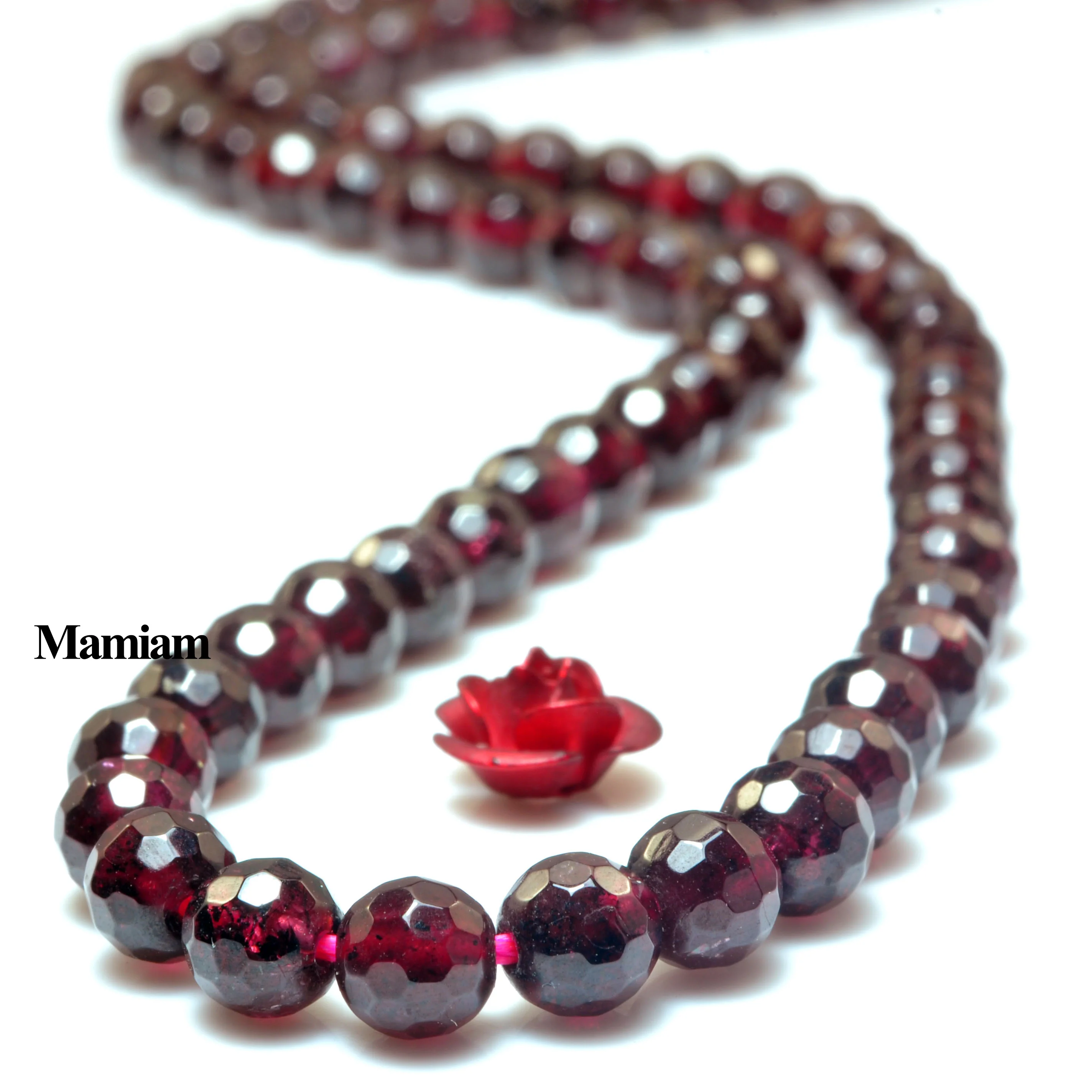 Mamiam Natural A+ Red Garnet Faceted Round Charm Beads 5mm Smooth Loose Stone Diy Bracelet Necklace Jewelry Making Gift Design
Mamiam Natural A+ Red Garnet Faceted Round Charm Beads 5mm Smooth Loose Stone Diy Bracelet Necklace Jewelry Making Gift Design