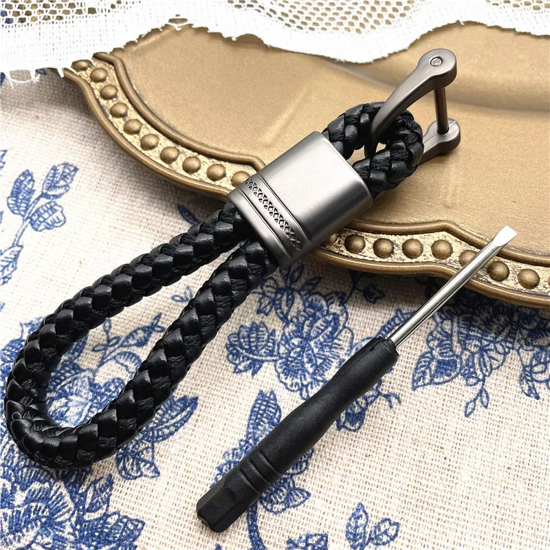Horseshoe Buckle Pendant KeyChain For Car Hand Woven Key Rings Couple Auto Gift Detachable Metal Luxury Key Chains
Horseshoe Buckle Pendant KeyChain For Car Hand Woven Key Rings Couple Auto Gift Detachable Metal Luxury Key Chains