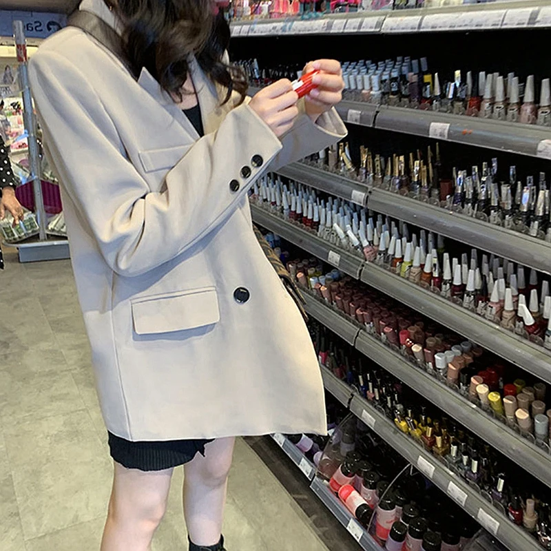 Autumn and winter women's blazer jacket casual solid color double-breasted pocket decorative coat
Autumn and winter women's blazer jacket casual solid color double-breasted pocket decorative coat