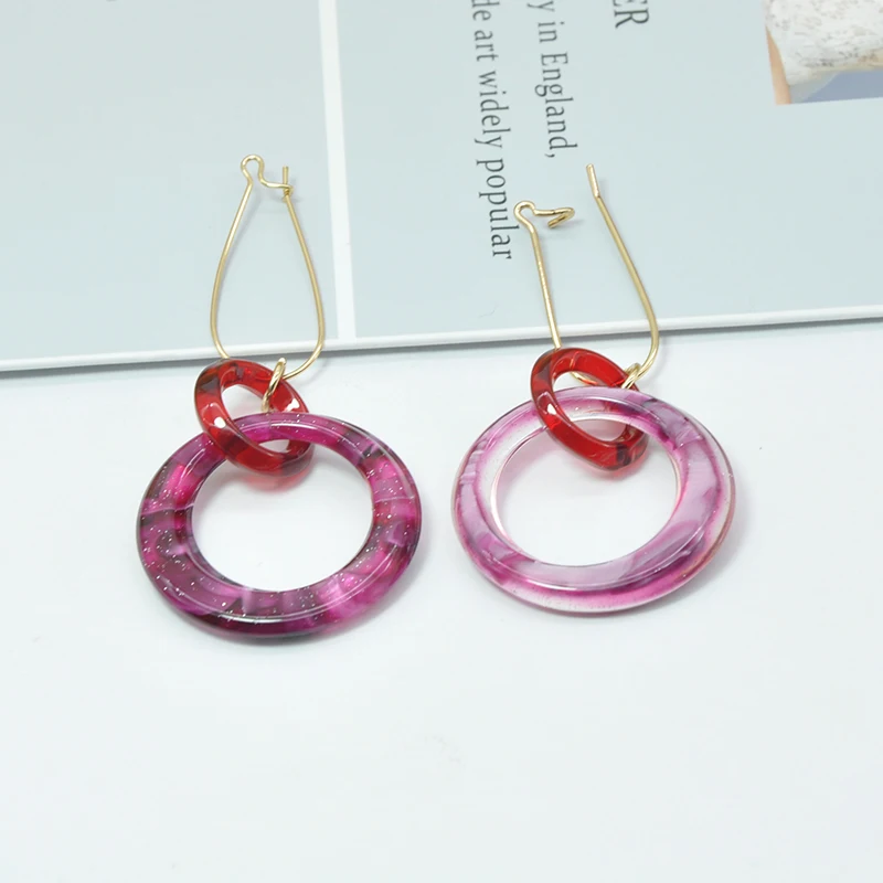 Geometric Acrylic Earrings For Women Rose Red Hollow Round Dangle Drop Earring 2020 Brincos Female New Fashion Jewelry 
Geometric Acrylic Earrings For Women Rose Red Hollow Round Dangle Drop Earring 2020 Brincos Female New Fashion Jewelry