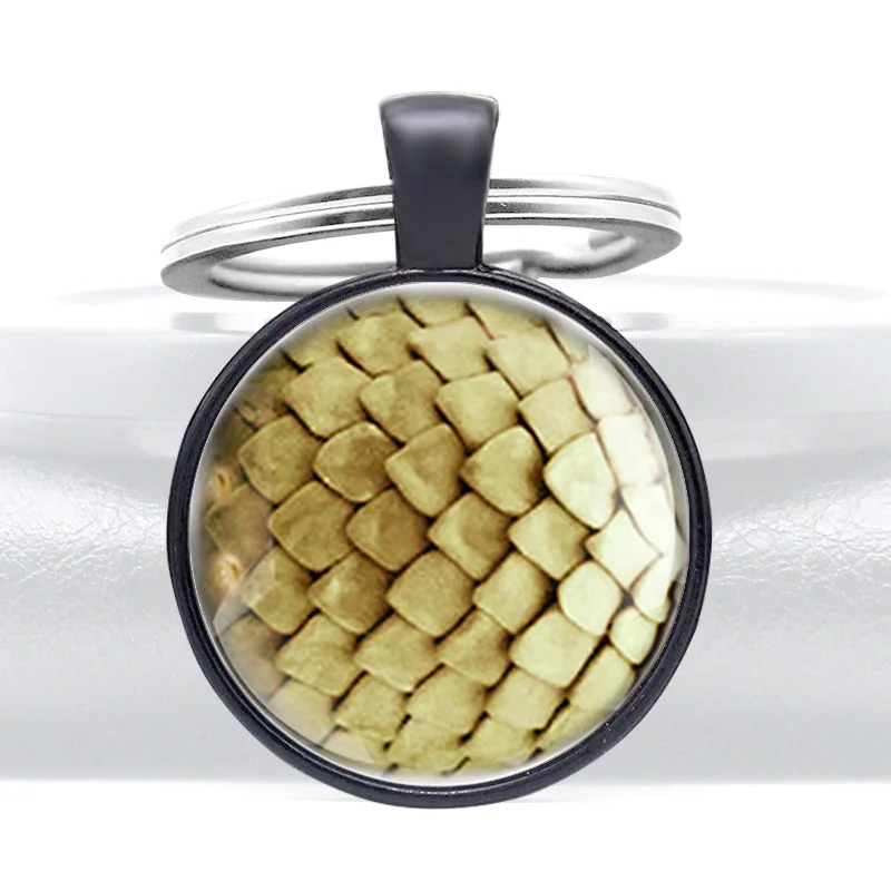 Gold Color Dragon Scale Pattern Glass Cabochon Key Chain Men Women Decoration Jewelry Gift
Gold Color Dragon Scale Pattern Glass Cabochon Key Chain Men Women Decoration Jewelry Gift
