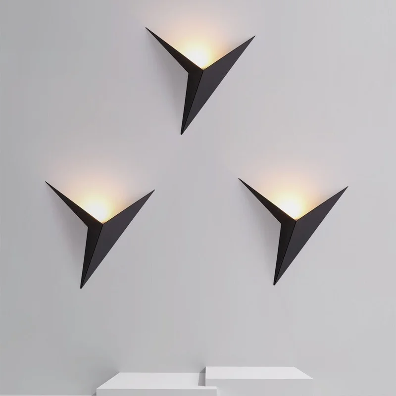 Modern minimalist triangle shape LED Wall Lamps Nordic style Indoor Wall Lamps Living Room Lights 3W AC85- 265V Simple Lighting
Modern minimalist triangle shape LED Wall Lamps Nordic style Indoor Wall Lamps Living Room Lights 3W AC85- 265V Simple Lighting