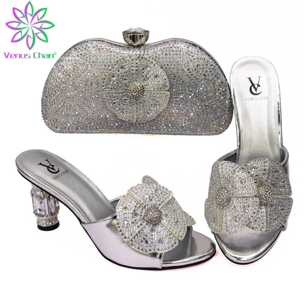 New Arrival Shoes and Bag for Party Wedding Italian Shoe and Bag Set for Party In Women Low Heels Elegant Rhinestone Women Shoes
New Arrival Shoes and Bag for Party Wedding Italian Shoe and Bag Set for Party In Women Low Heels Elegant Rhinestone Women Shoes