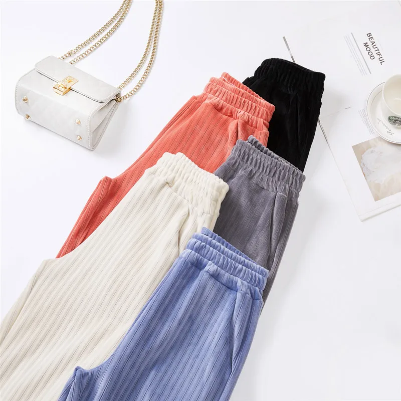 New Harem Pants In Autumn 2020 Loose Streetwear Plus Size Clothes High Waisted Pants Women Winter Warm Women Bottoms Pants 
New Harem Pants In Autumn 2020 Loose Streetwear Plus Size Clothes High Waisted Pants Women Winter Warm Women Bottoms Pants