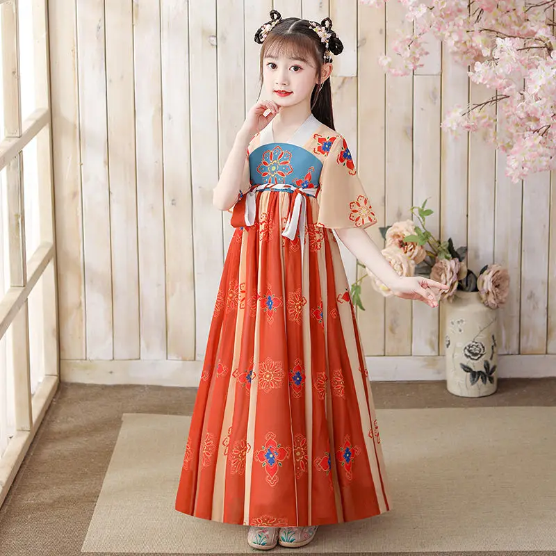 Hanfu girls costume Chinese style dress spring and autumn children's long-sleeved antique skirt super fairy children's clothing
Hanfu girls costume Chinese style dress spring and autumn children's long-sleeved antique skirt super fairy children's clothing