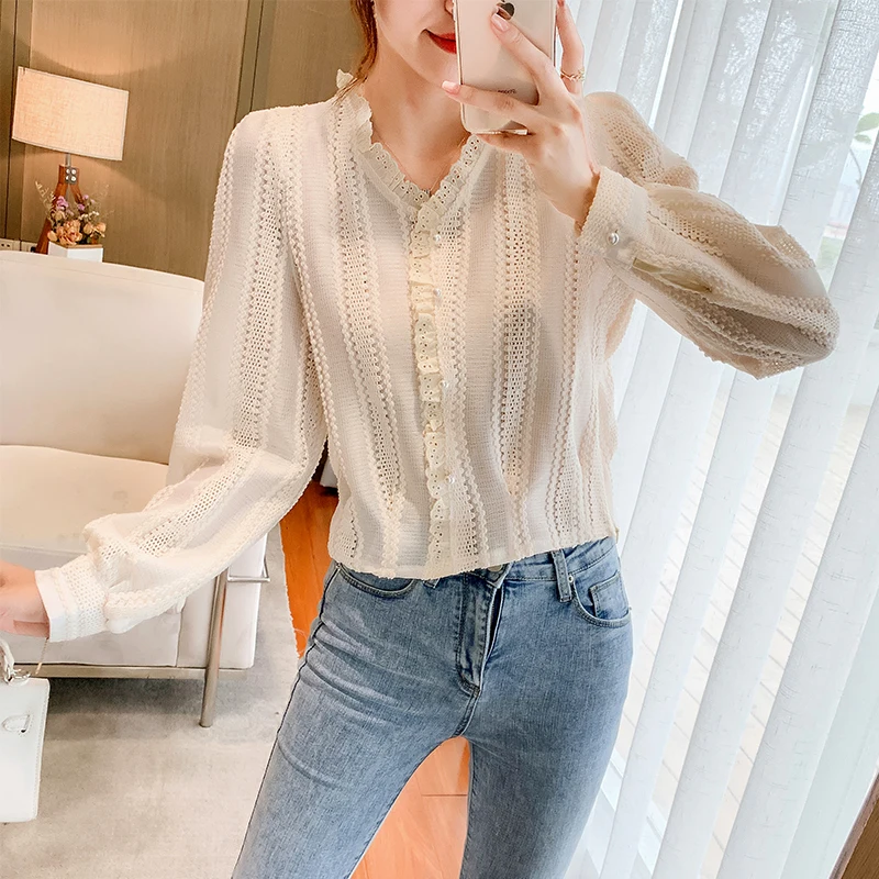 2021 Spring and Autumn Women's Casual Top French Style Wooden EarVCollar Shirt Women's Design Sense Puff Sleeve Shirt
2021 Spring and Autumn Women's Casual Top French Style Wooden EarVCollar Shirt Women's Design Sense Puff Sleeve Shirt