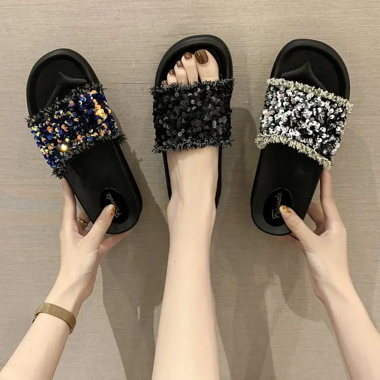 Сандалии женские на толстой подошве, модная удобная летняя обувь для отдыха, модные тапочки, 2021
Сандалии женские на толстой подошве, модная удобная летняя обувь для отдыха, модные тапочки, 2021