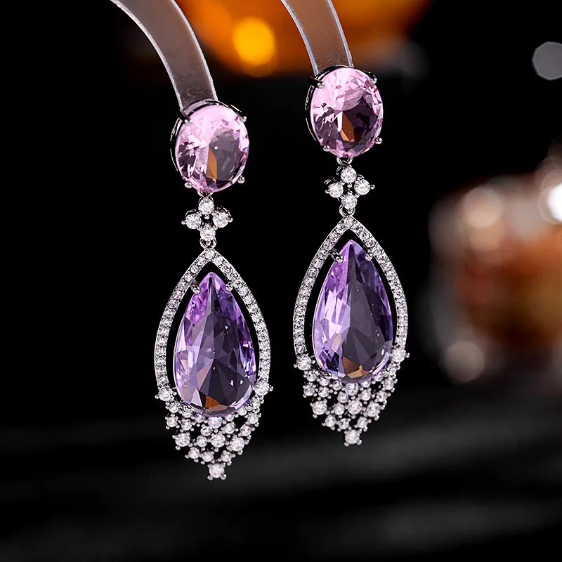 Temperament Purple Crystal Earrings for Women Europe and America Fashion Wedding Jewelry Elegant Statement Water Drop Dangle 
Temperament Purple Crystal Earrings for Women Europe and America Fashion Wedding Jewelry Elegant Statement Water Drop Dangle