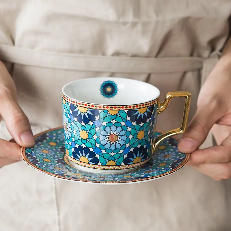 Coffee Cups With Saucers Morocco Style Porcelain Home Kitchen Office Table Drinkware Personalized Tea Mug Gift for Women
Coffee Cups With Saucers Morocco Style Porcelain Home Kitchen Office Table Drinkware Personalized Tea Mug Gift for Women