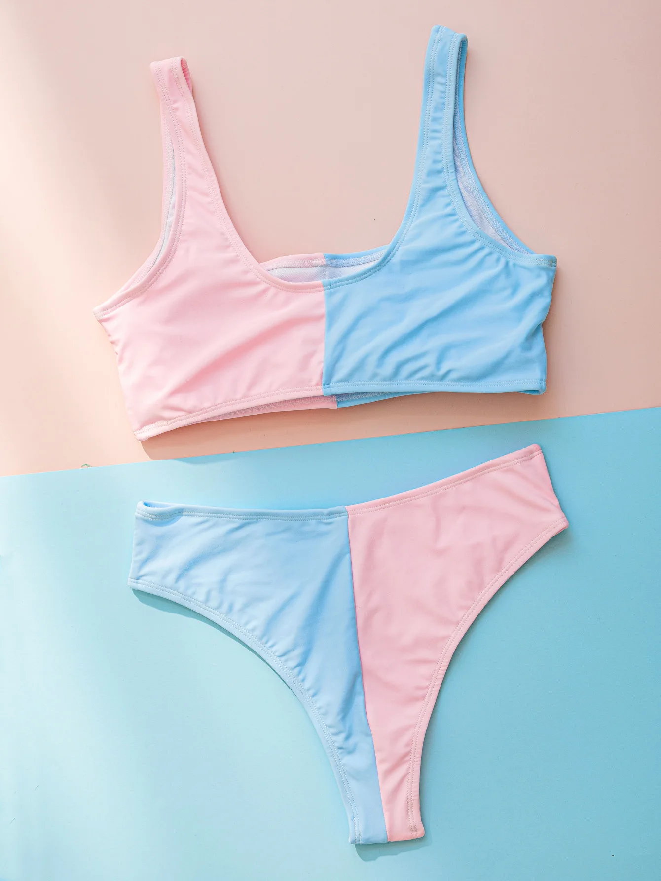 Europe and America 2020 Foreign Trade AliExpress Hot Selling Sexy Vest Bikini Joint Blue Pink High-waisted Two-piece Swimsuits
Europe and America 2020 Foreign Trade AliExpress Hot Selling Sexy Vest Bikini Joint Blue Pink High-waisted Two-piece Swimsuits