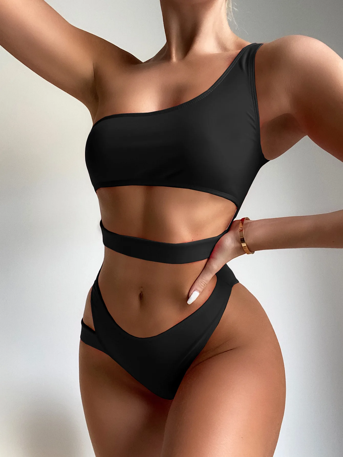 One Piece Bikini Swimsuit 2021 Sexy Women's Swimwear One Shoulder Hollow Out Bathing Suit Feminine Monokini Bodysuits Beachwear
One Piece Bikini Swimsuit 2021 Sexy Women's Swimwear One Shoulder Hollow Out Bathing Suit Feminine Monokini Bodysuits Beachwear