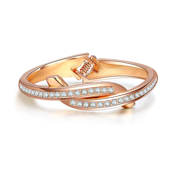 ORNAPEADIA 2021 New Niche Fashion Gold-plated Bracelet for Women Thin Side Cross Ladies Diamond Alloy Wholesale Bracelet
ORNAPEADIA 2021 New Niche Fashion Gold-plated Bracelet for Women Thin Side Cross Ladies Diamond Alloy Wholesale Bracelet