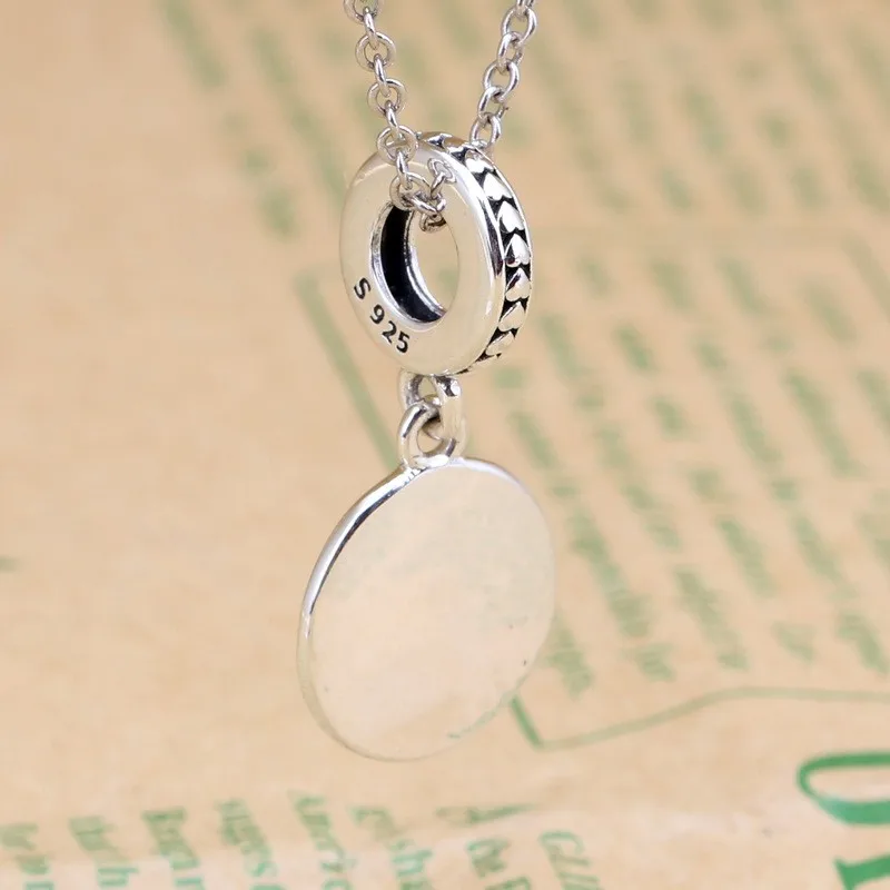 1005 925 Sterling Silver Charm New Family And Friends Pendant Fit Pandora Women Bracelet & Necklace Diy Jewelry
1005 925 Sterling Silver Charm New Family And Friends Pendant Fit Pandora Women Bracelet & Necklace Diy Jewelry