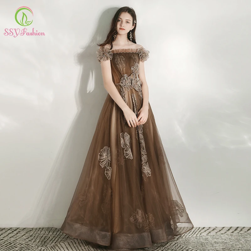 SSYFashion New Banquet Elegant Coffee Color Evening Dress Boat Neck Sequins Appliques Long Prom Formal Gown Vestidos De Noche
SSYFashion New Banquet Elegant Coffee Color Evening Dress Boat Neck Sequins Appliques Long Prom Formal Gown Vestidos De Noche