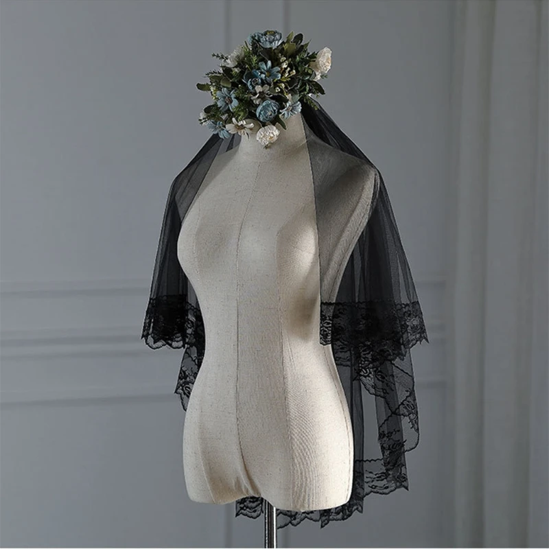 2021 New 2 Tier Lace Edge Center Bridal Veil With Comb for Wedding Hen Party Accessories
2021 New 2 Tier Lace Edge Center Bridal Veil With Comb for Wedding Hen Party Accessories