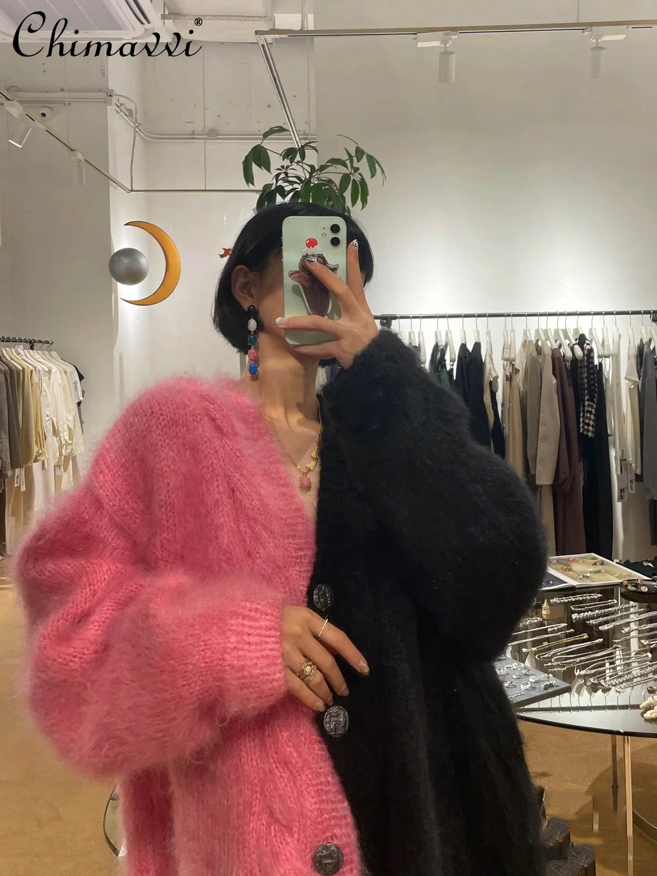 2021 Autumn and Winter New Fashion Temperament Mohair Patchwork Knitting Cardigan Loose Slimming Colorblock Sweater Coat
2021 Autumn and Winter New Fashion Temperament Mohair Patchwork Knitting Cardigan Loose Slimming Colorblock Sweater Coat