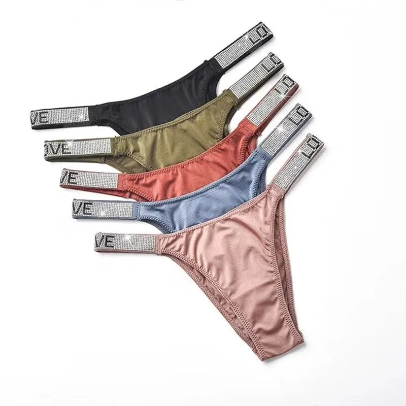Brand Design Letter LOVE Secret Rhinestone Panties Women G-String Low Rise Underwear Sexy Seamless Fitness Gym Lingerie Thongs
Brand Design Letter LOVE Secret Rhinestone Panties Women G-String Low Rise Underwear Sexy Seamless Fitness Gym Lingerie Thongs