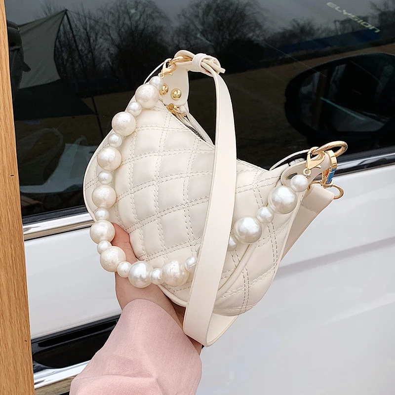 Beaded Pearl Chain Mini PU Leather Handbags for Women 2021 Ladies Fashion Simple Shoulder Armpit Crossbody Bags Luxury Brand
Beaded Pearl Chain Mini PU Leather Handbags for Women 2021 Ladies Fashion Simple Shoulder Armpit Crossbody Bags Luxury Brand