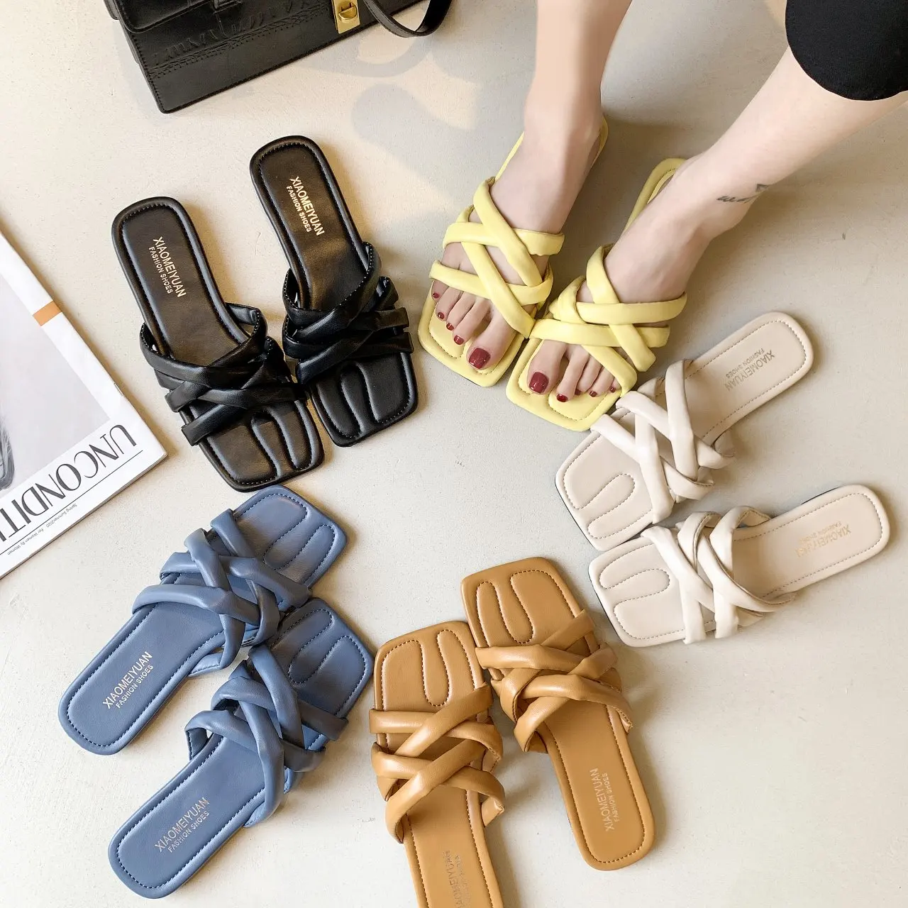 Sandals 2021 summer new Korean version of simple cross with open toe square head temperament flat sandals and slippers tide
Sandals 2021 summer new Korean version of simple cross with open toe square head temperament flat sandals and slippers tide