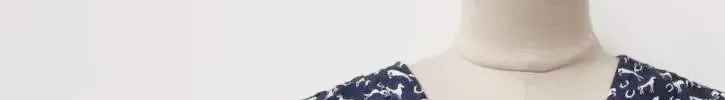 Women's Horse Print Mini Dress Short Puff Sleeve Early Autumn 2021 New V-Neck High Waist Ladies Robe
Women's Horse Print Mini Dress Short Puff Sleeve Early Autumn 2021 New V-Neck High Waist Ladies Robe