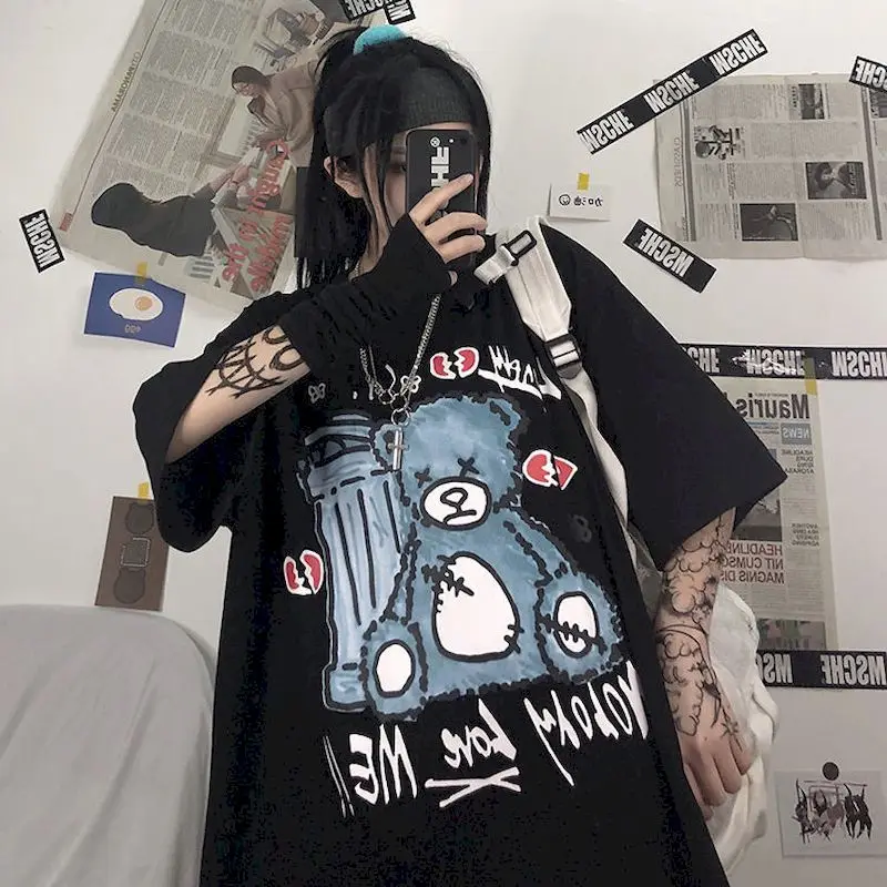 Harajuku y2k female cartoon t-shirt oversized summer short sleeve tshirt student Korean gothic loose couple women top clothes
Harajuku y2k female cartoon t-shirt oversized summer short sleeve tshirt student Korean gothic loose couple women top clothes