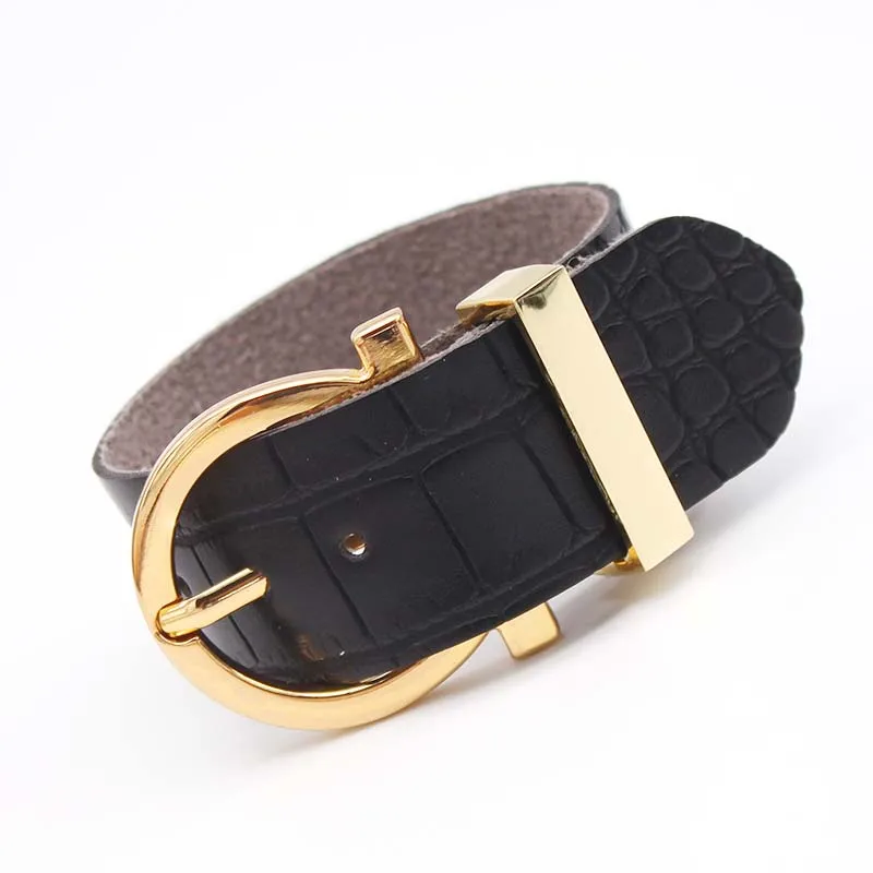 Fashion Simple Wide Crack Leather Bracelets Women Accessories Popular Contracted Joker Ms ladys Leather Jewellery Cool Wholesale
Fashion Simple Wide Crack Leather Bracelets Women Accessories Popular Contracted Joker Ms ladys Leather Jewellery Cool Wholesale
