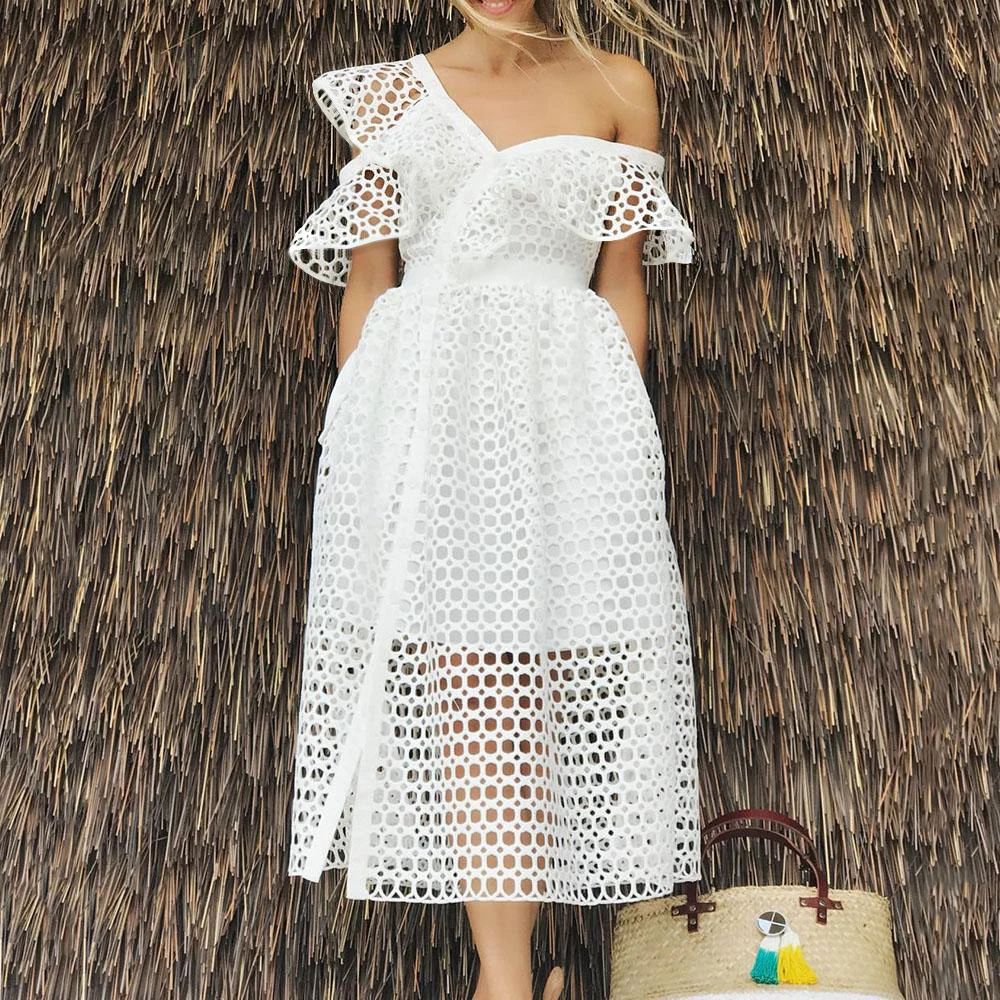 2021 Elegant Ladies Summer White Dress Hollow Out Bare Shoulder Ruffled Midi Dresses Slim Fit Plus Size 4XL Women Clothing
2021 Elegant Ladies Summer White Dress Hollow Out Bare Shoulder Ruffled Midi Dresses Slim Fit Plus Size 4XL Women Clothing