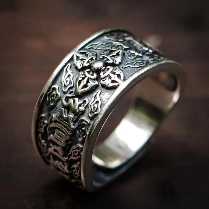 New Handmade Ring Vintage Carved Six-character Mantra Couple Open Ring Buddhist Vajra Ring
New Handmade Ring Vintage Carved Six-character Mantra Couple Open Ring Buddhist Vajra Ring