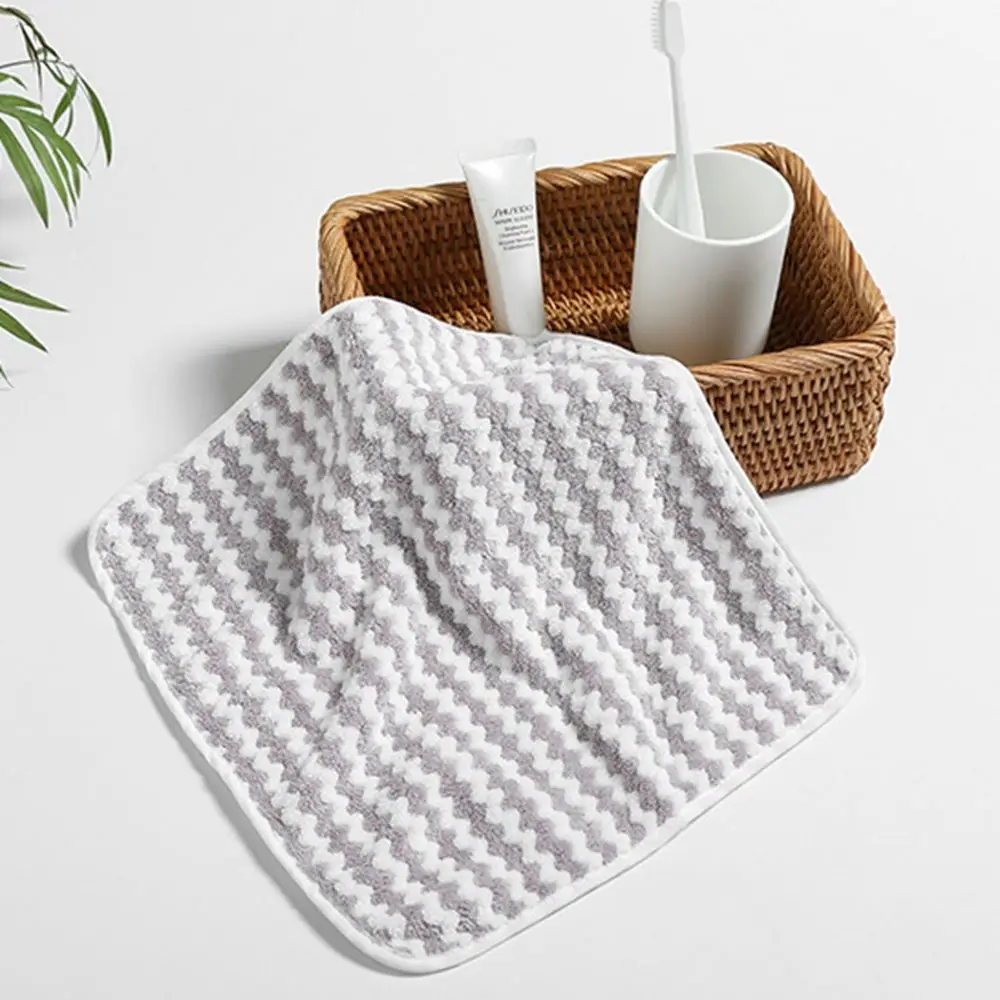 Soft Hand Towel stripe Face Towel Microfiber Fabric Baby Towel Hanging Bathing Towel 3030cm For Kitchen Quick Dry Towel
Soft Hand Towel stripe Face Towel Microfiber Fabric Baby Towel Hanging Bathing Towel 3030cm For Kitchen Quick Dry Towel