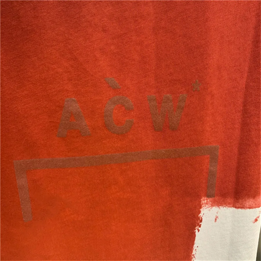 A-COLD-WALL* White Red Painted T-shirt Men Women ACW Painted detailing Logo A-COLD-WALL T-shirts Oversize ACW Tee
A-COLD-WALL* White Red Painted T-shirt Men Women ACW Painted detailing Logo A-COLD-WALL T-shirts Oversize ACW Tee