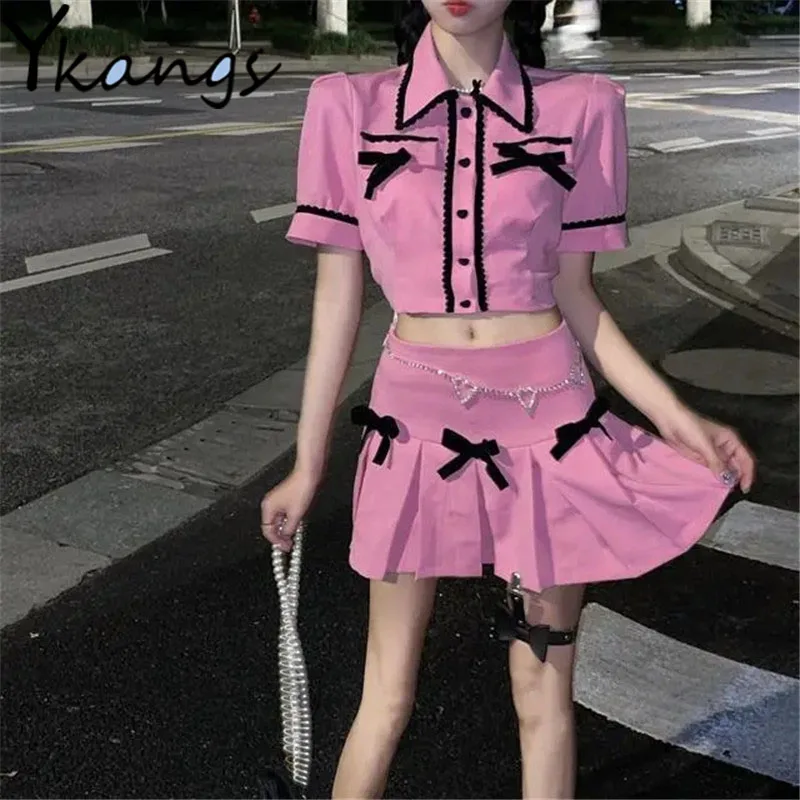 Женский короткий топ с бантом Goth, пикантная блузка с коротким рукавом и отложным воротником, однобортный Тонкий Топ, короткая рубашка, мини ...
Женский короткий топ с бантом Goth, пикантная блузка с коротким рукавом и отложным воротником, однобортный Тонкий Топ, короткая рубашка, мини ...