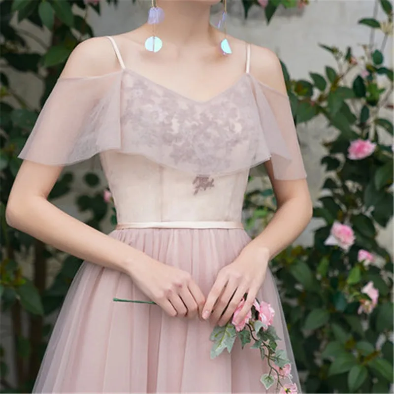 2019 Long Lace Appliques Bridesmaid Dresses Tulle Strapless Party Gowns For Wedding Lace Up Back Vestido de dama de honor 
2019 Long Lace Appliques Bridesmaid Dresses Tulle Strapless Party Gowns For Wedding Lace Up Back Vestido de dama de honor