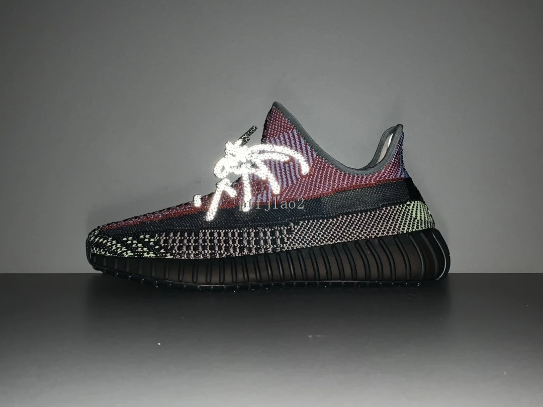 Original Yeezy Boost 350 V2 Men Women Running Shoes Comfortable Sports Sneakers Reflect Light YECHEI 36-45
Original Yeezy Boost 350 V2 Men Women Running Shoes Comfortable Sports Sneakers Reflect Light YECHEI 36-45
