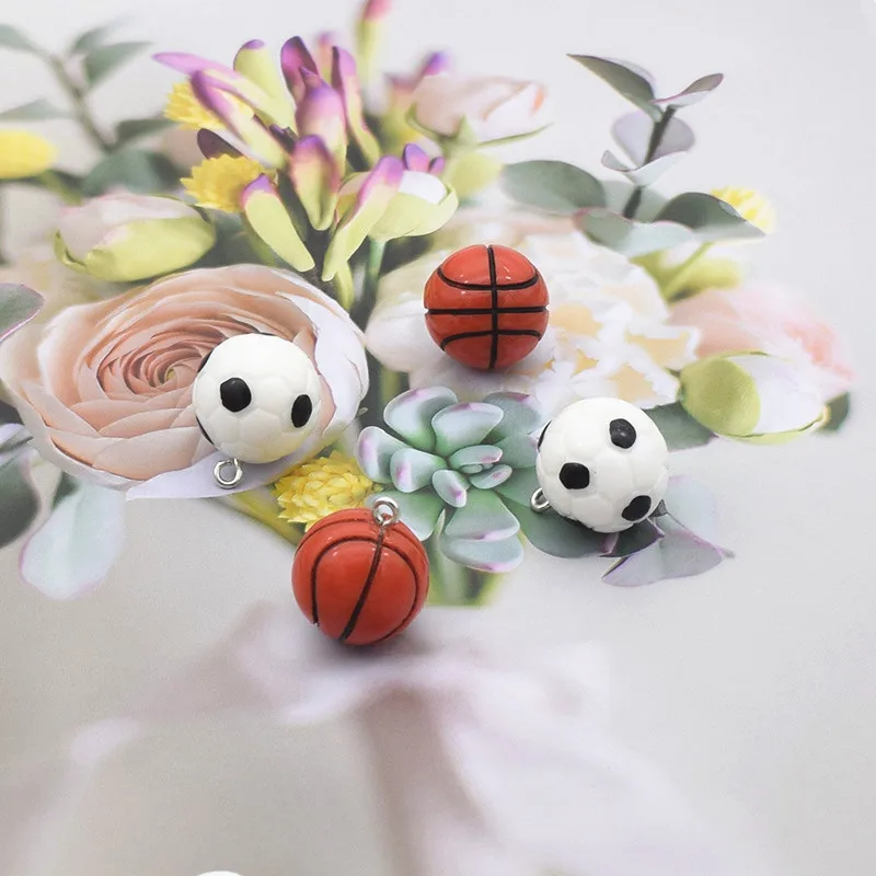 10pcs 17mm Resin Simulation Stereo Small Football Basketball Charms DIY Making Earrings Necklace Jewelry Accessories
10pcs 17mm Resin Simulation Stereo Small Football Basketball Charms DIY Making Earrings Necklace Jewelry Accessories