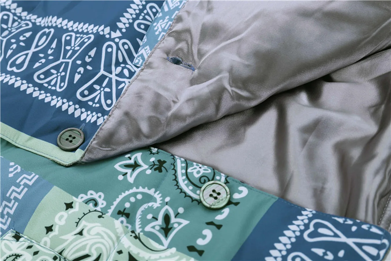 Keep Warm Cashew Flower Printing KAPITA PUFFER JACKET Parkas Men Women Bread Coats Male Clothes
Keep Warm Cashew Flower Printing KAPITA PUFFER JACKET Parkas Men Women Bread Coats Male Clothes