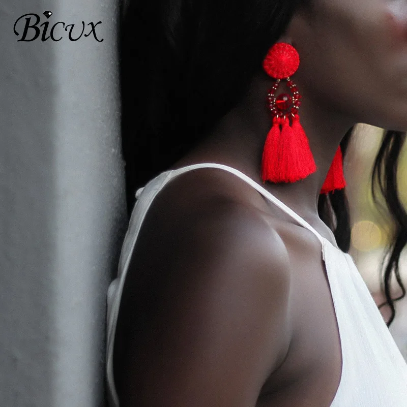 BICUX Fashion Bohemian Tassel Ethnic Long Earrings White Red Silk Fabric Drop Dangle Tassel Earrings For Women 2019 Jewelry
BICUX Fashion Bohemian Tassel Ethnic Long Earrings White Red Silk Fabric Drop Dangle Tassel Earrings For Women 2019 Jewelry