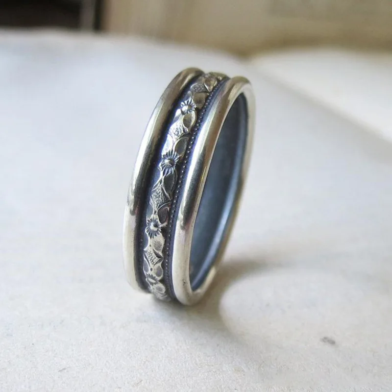 Vintage jewelry bilateral concave pattern male ring party glamour accessories engagement wedding ring lover gift
Vintage jewelry bilateral concave pattern male ring party glamour accessories engagement wedding ring lover gift