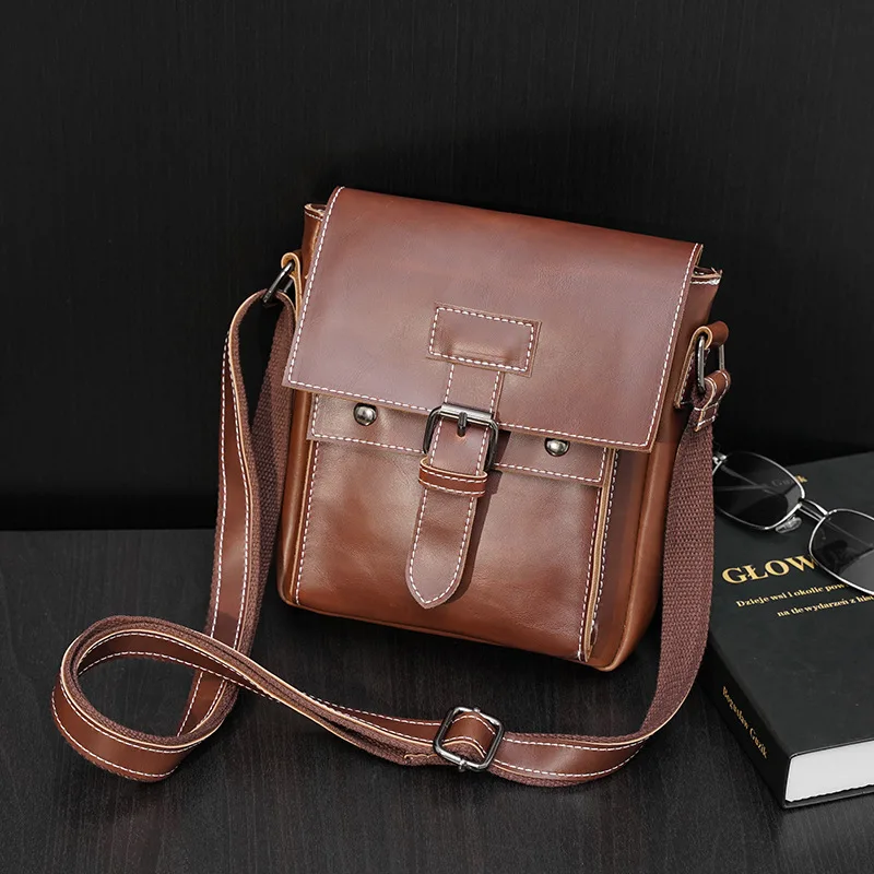 Inclined shoulder bag boy backpack crazy horse PU skin restoring ancient ways men shoulder BaoChao movement
Inclined shoulder bag boy backpack crazy horse PU skin restoring ancient ways men shoulder BaoChao movement