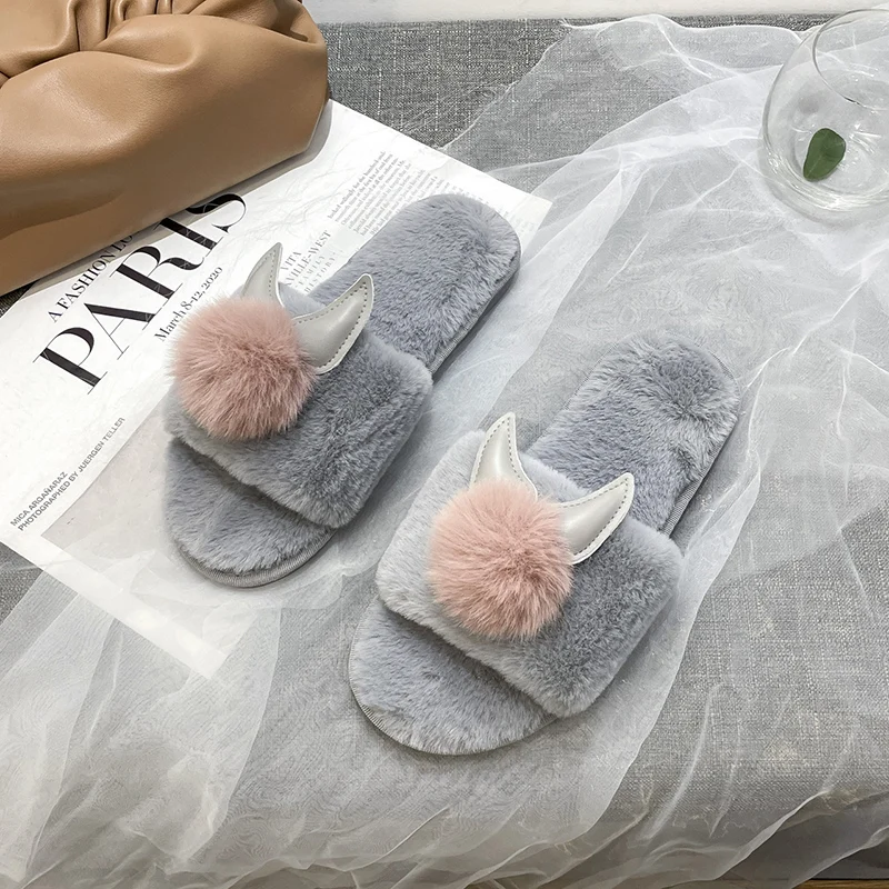 Women Winter Slippers Faux Fur Warm Shoes Women Slip On Flats Female Floor Slides Home Furry Slippers Indoor House Flip Flops
Women Winter Slippers Faux Fur Warm Shoes Women Slip On Flats Female Floor Slides Home Furry Slippers Indoor House Flip Flops
