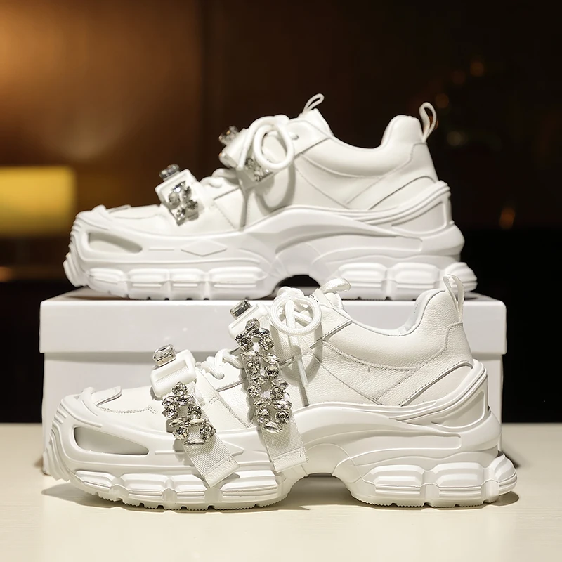 White Shoes Women 2021 Autumn New Genuine Leather All-Match Hidden Heel Platform Muffin Rhinestone Sneakers Dad Shoes Women
White Shoes Women 2021 Autumn New Genuine Leather All-Match Hidden Heel Platform Muffin Rhinestone Sneakers Dad Shoes Women